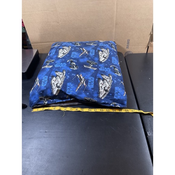 Star Wars Throw Pillow –‎ Millennium Falcon, TIE Fighters, X-Wings – 17"x14" - Picture 6 of 6